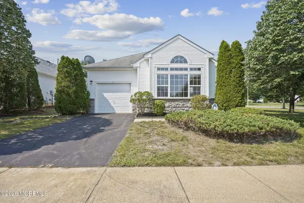 1 Rochford Drive, Manchester, NJ 08759