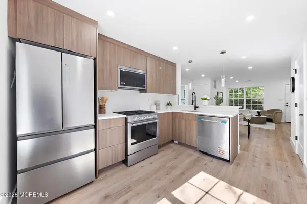 2 Parker Pass, Colts Neck, NJ 07722