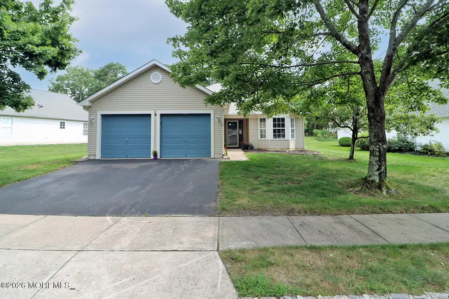 9 Ridgemont Lane, Whiting, NJ 08759 - #2