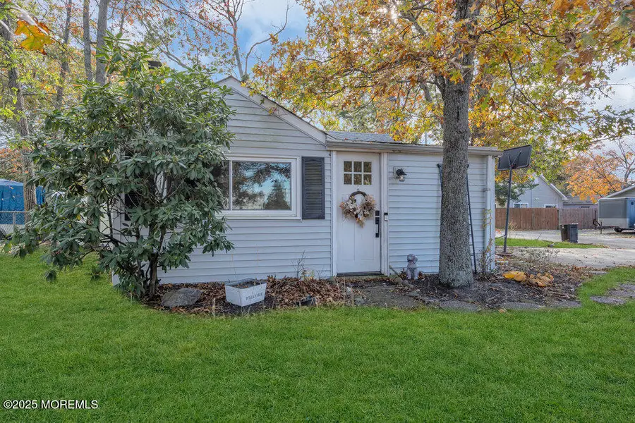 2 Central Avenue, Waretown, NJ 08758 - #3