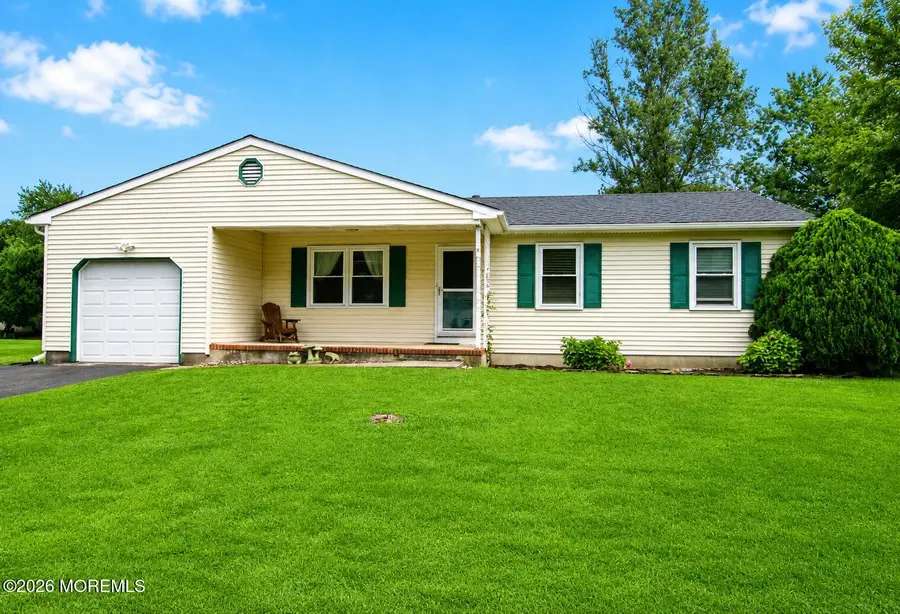 22 Charles Drive, Tinton Falls, NJ 07753 - #2