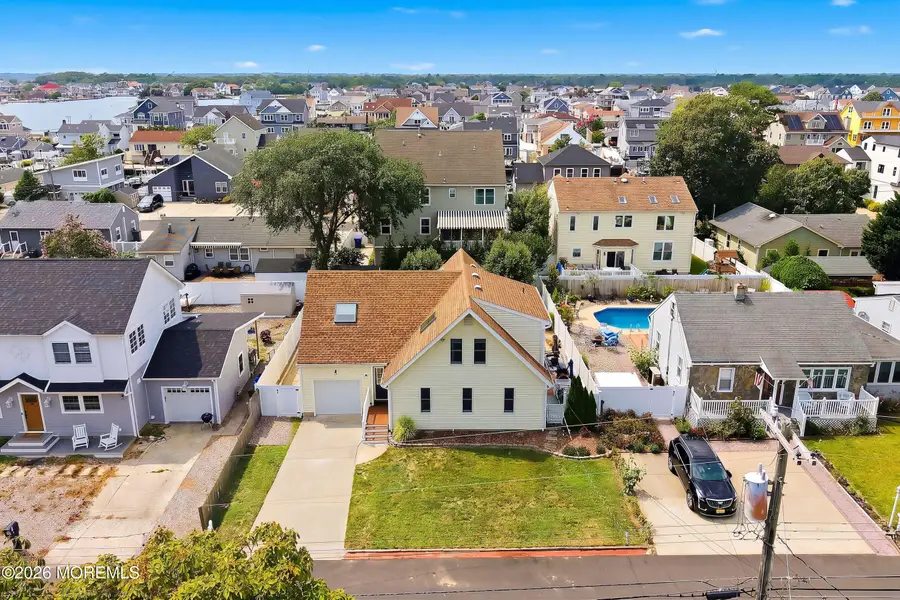 28 Harbor View Lane, Toms River, NJ 08753 - #2