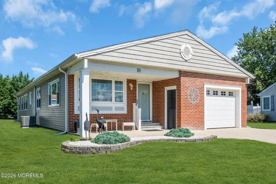 18 Burgess Court, Toms River, NJ 08757 - #2