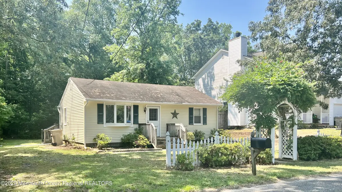 706 Riverside Drive, Bayville, NJ 08721 - #1