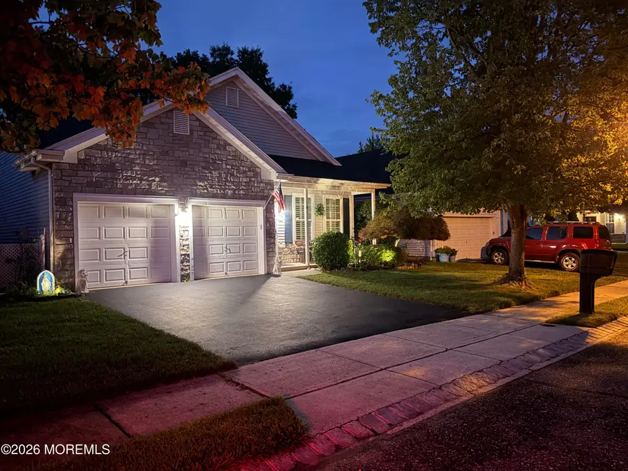 9 Robin Lane, Barnegat, NJ 08005 - #2