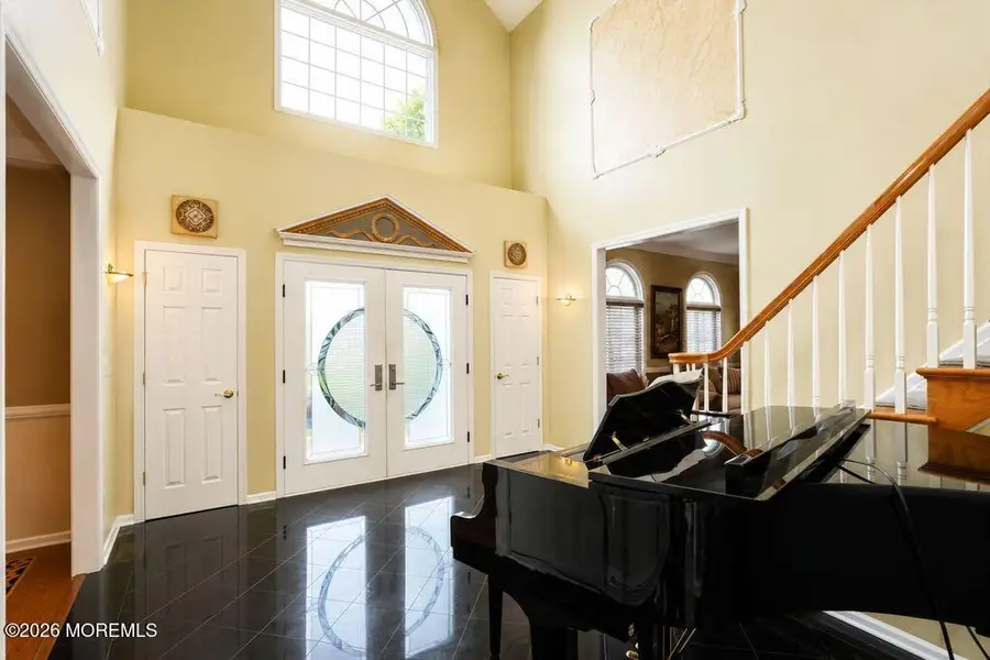 19 Bloomfield Road, Manalapan, NJ 07726 - #3