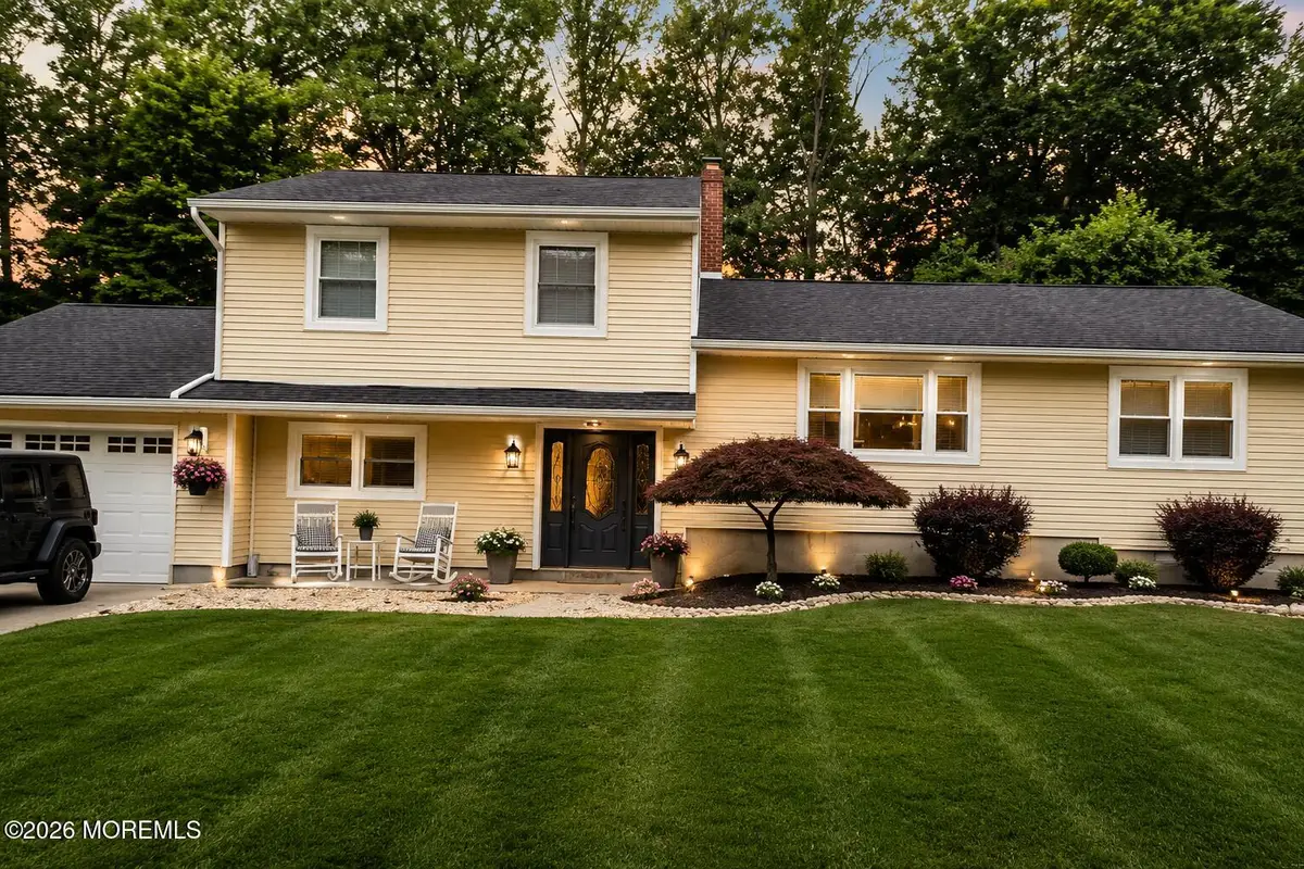 35 Birmingham Drive, Manalapan, NJ 07726 - #1