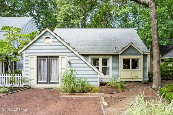 35 Quail Hill Boulevard, Abescon, NJ 08201