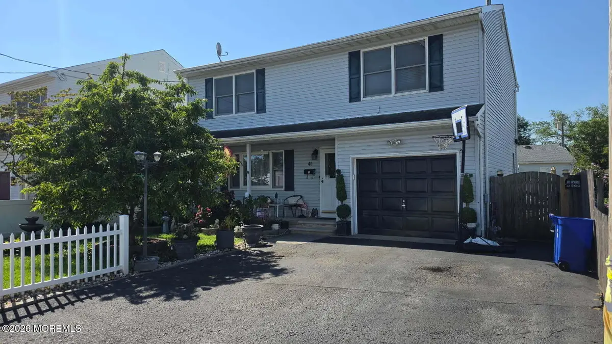 40 Wood Street, Keansburg, NJ 07734 - #1