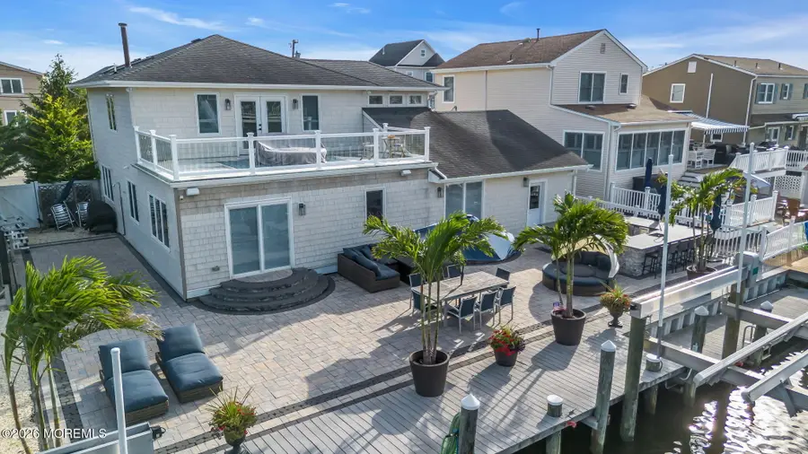19 Drake Way, Toms River, NJ 08753 - #3