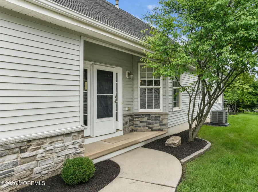 29 Constitution Way, Franklin, NJ 08873 - #3