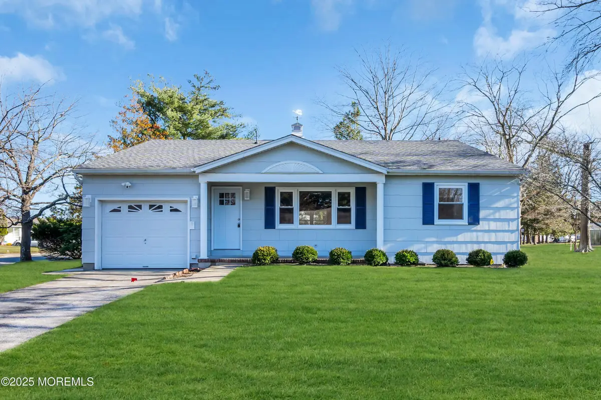 89 Brakenbury Drive, Toms River, NJ 08757 - #1