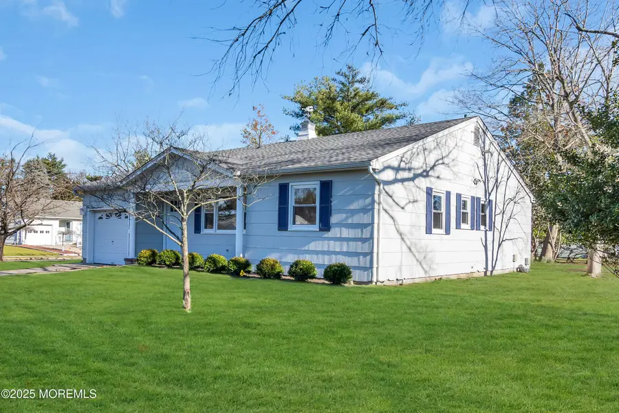 89 Brakenbury Drive, Toms River, NJ 08757 - #2