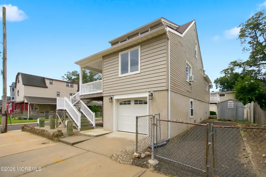 11 Fox Avenue, Keansburg, NJ 07734 - #3