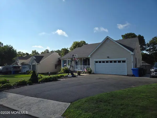 133 Mooring Road, Manahawkin, NJ 08050