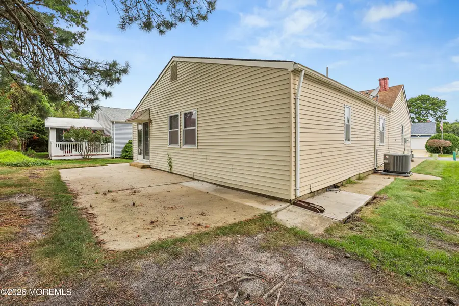 28 Kinkora Court, Toms River, NJ 08757 - #3