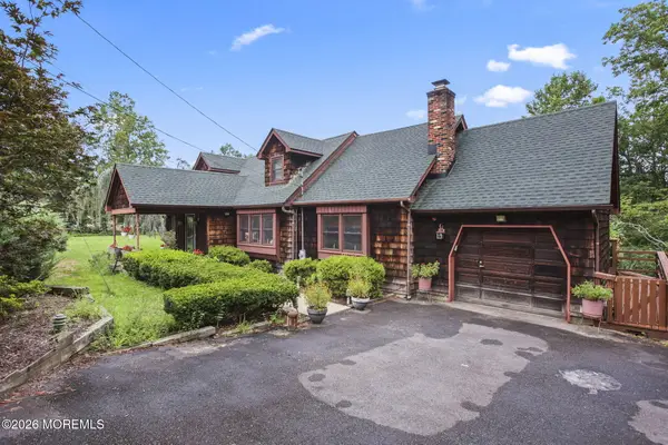 30 Lakeview Drive, Jackson, NJ 08527