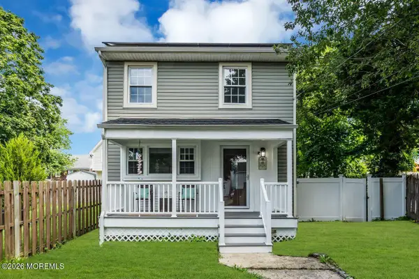 323 Monmouth Avenue, Leonardo, NJ 07737