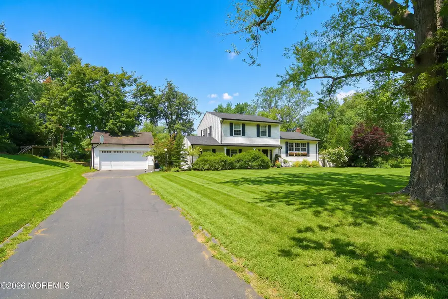 2 Nottingham Way, Middletown, NJ 07748 - #3