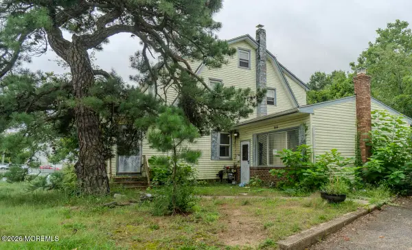 918 7th Street #ST, Union Beach, NJ 07735