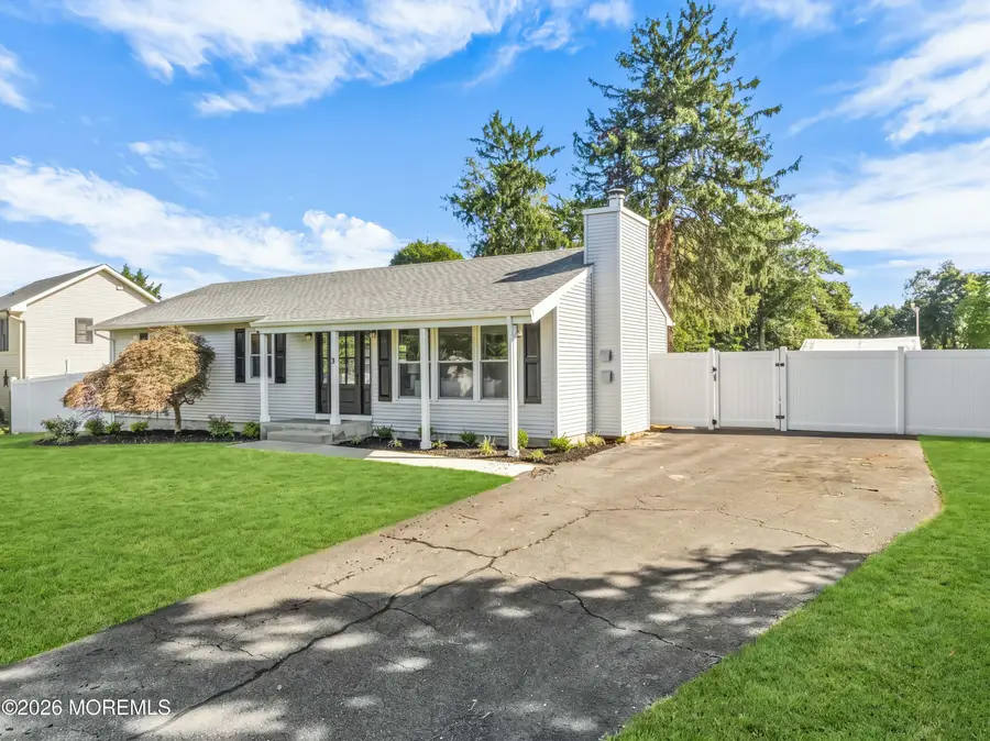 5 Wilbur Drive, Allentown, NJ 08501 - #2
