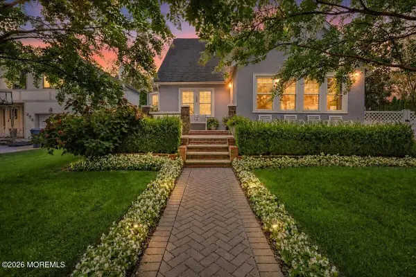 258 Lawrence Avenue, Oakhurst, NJ 07755