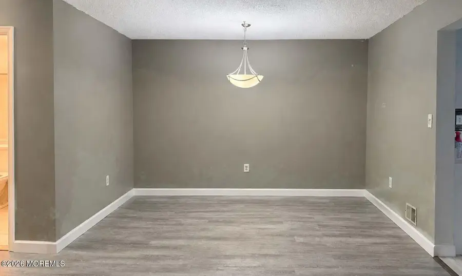 216 Sapphire Lane, Franklin Park, NJ 08823 - #3
