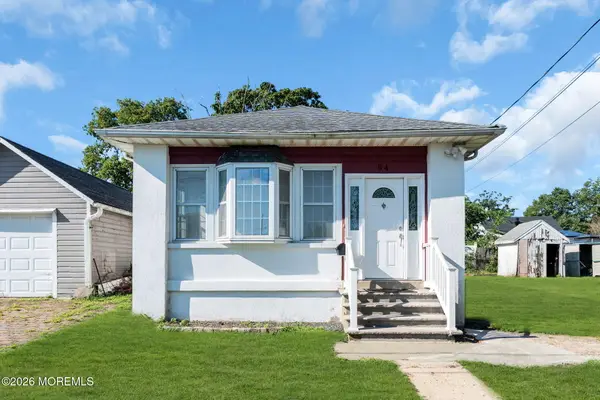 94 Neptune Place, Laurence Harbor, NJ 08879