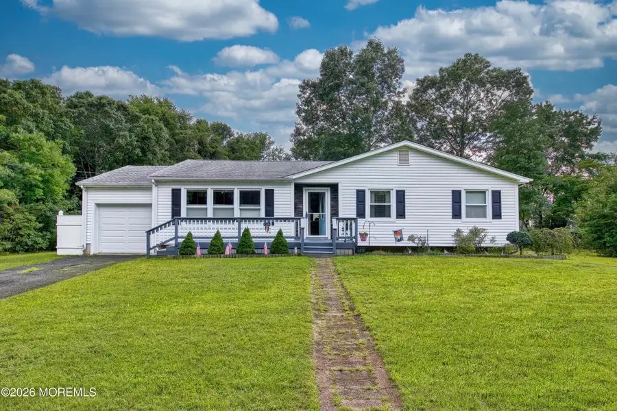 120 Algonquin Trl., Brick, NJ 08724 - #2