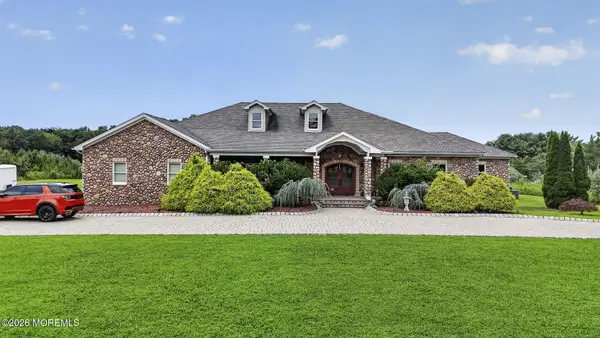 33 Parkside Way, Millstone, NJ 08535