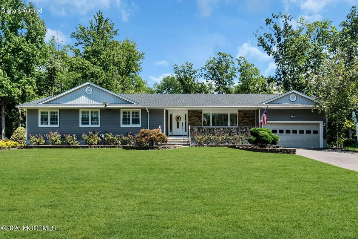 13 Jeffrey Lane, East Windsor, NJ 08520 - #1