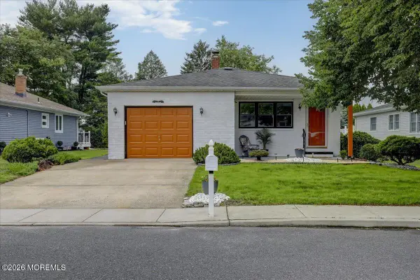 135 Biabou Drive, Toms River, NJ 08757