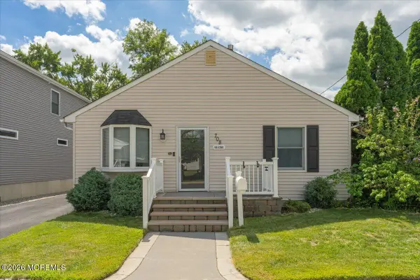 708 Morningside Avenue, Union Beach, NJ 07735
