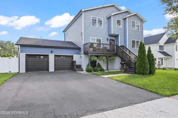 424 Morningside Avenue, Union Beach, NJ 07735