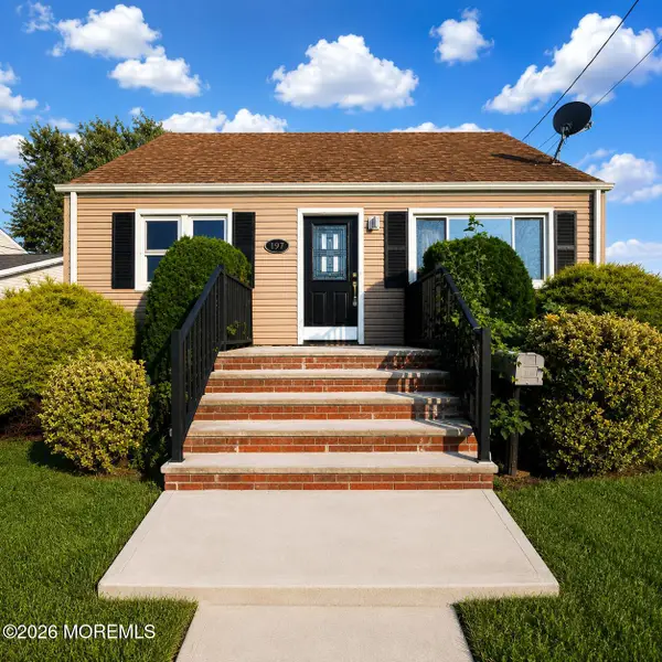 197 Delaware Avenue, Cliffwood, NJ 07721