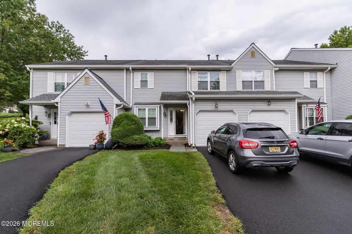 17 Heritage Court, Ewing, NJ 08628 - #1