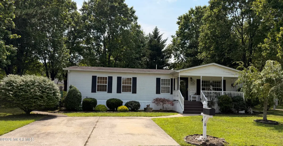8 Tanglewood Drive, Cream Ridge, NJ 08514 - #1
