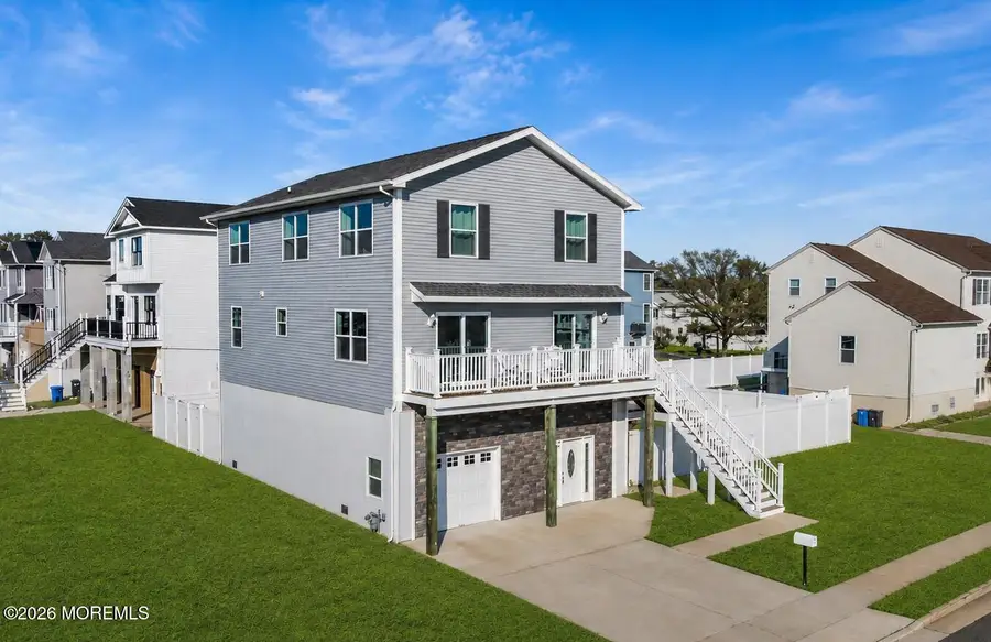 607 Bay Avenue, Union Beach, NJ 07735 - #2