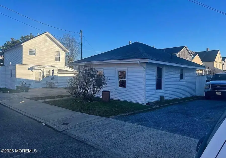 28 Norwood Avenue, Long Branch, NJ 07740 - #2