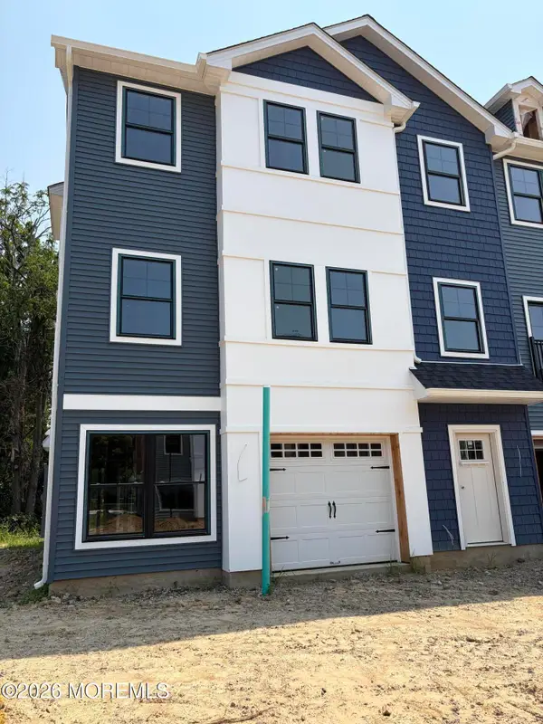 29 Bonus Court, Sayreville, NJ 08859