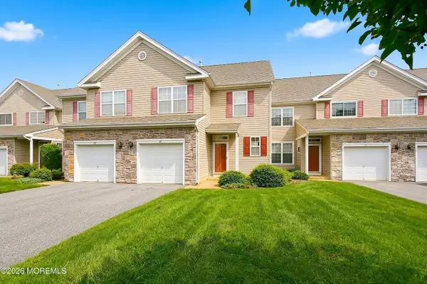 37 Manhattan Drive #83, Brick, NJ 08723
