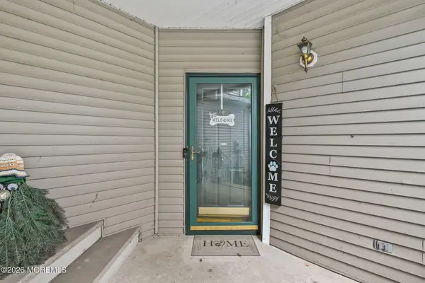 12 Cypress Court #2612, Clinton, NJ 08809