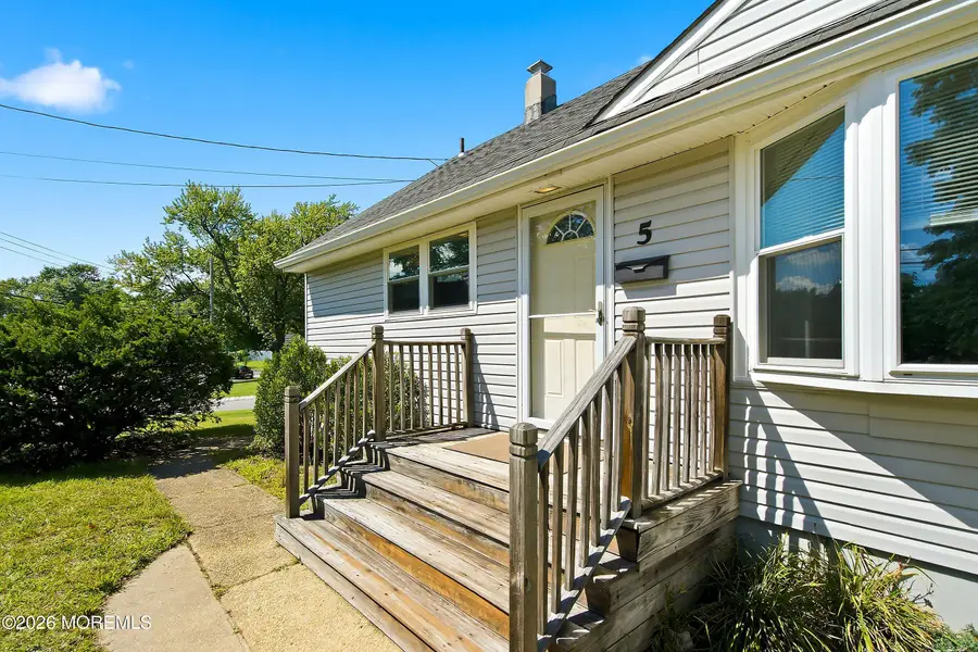 5 Peach Drive, Hazlet, NJ 07730 - #2