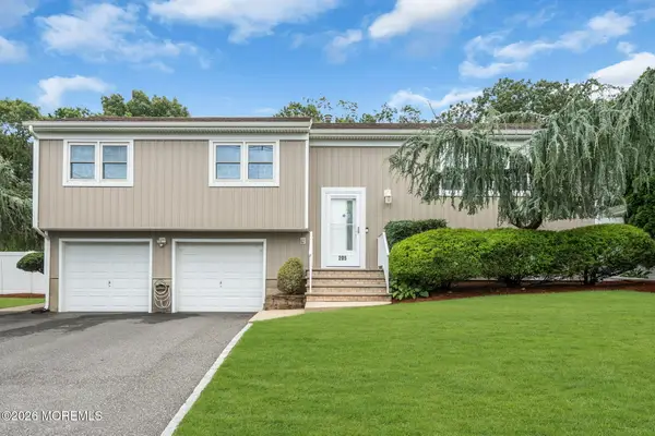 205 Arizona Drive, Brick, NJ 08723