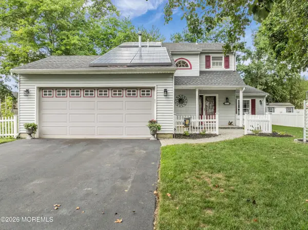10 Metedeconk Road, Howell, NJ 07731