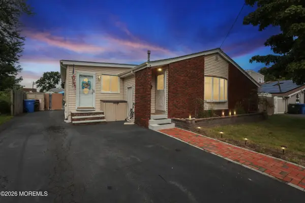 45 Woodshore, Old Bridge, NJ 08857