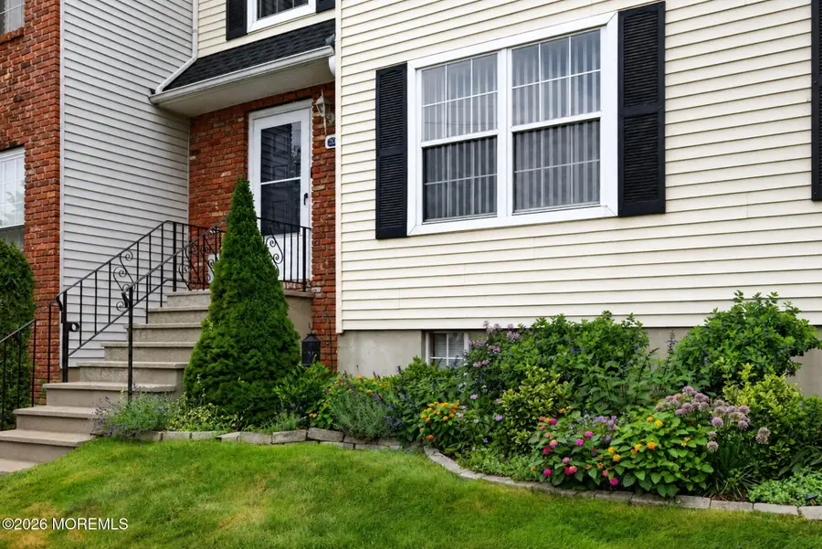 20 Karwatt Court, Sayreville, NJ 08872 - #3