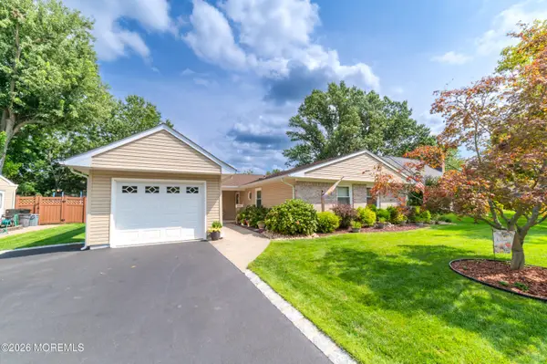 46 Deborah Lane, Aberdeen, NJ 07747