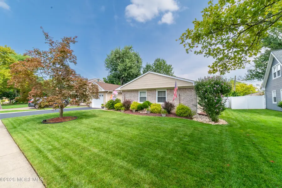 46 Deborah Lane, Aberdeen, NJ 07747 - #2