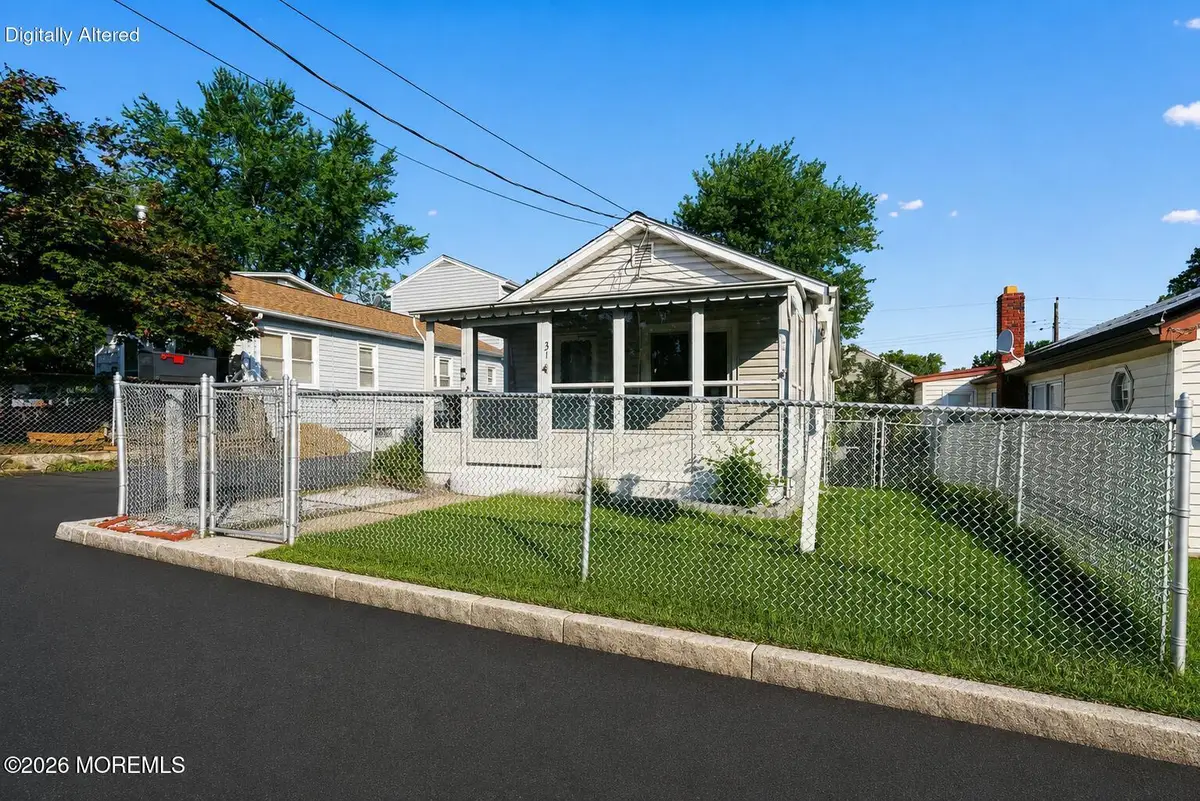 31 Pacific Boulevard, Keyport, NJ 07735 - #1
